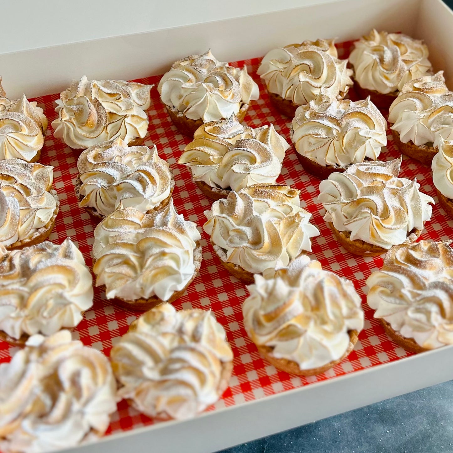 Mini Lemon Meringue Tarts 6cm