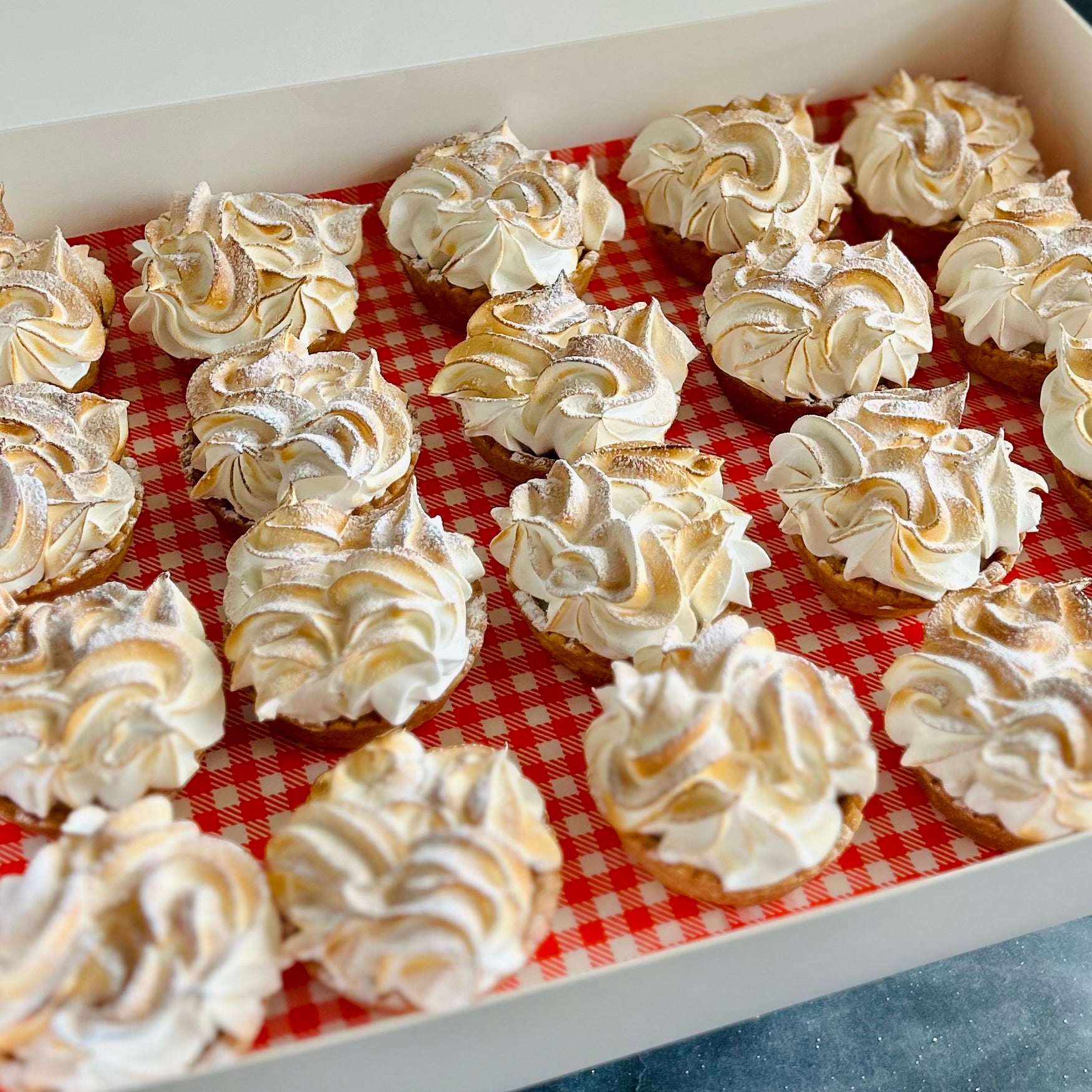 Mini Lemon Meringue Tarts 6cm